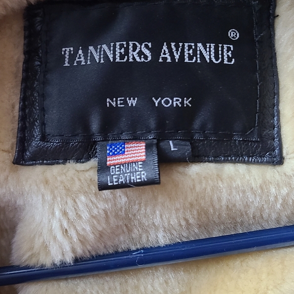 Tanners Heavy Leather Coat - Picture 3 of 3